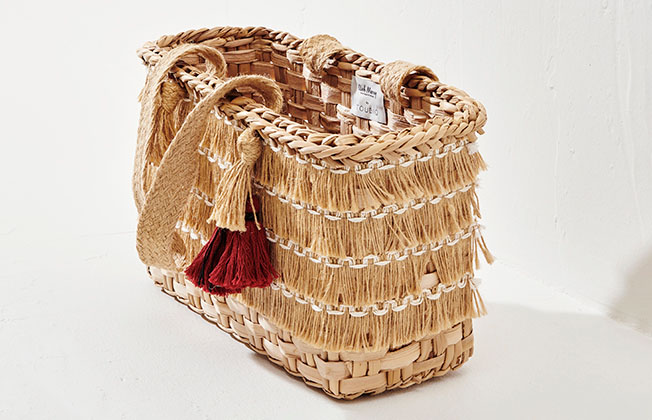 Square Straw Bag Jute Tassel