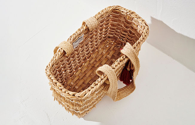 Square Straw Bag Jute Tassel